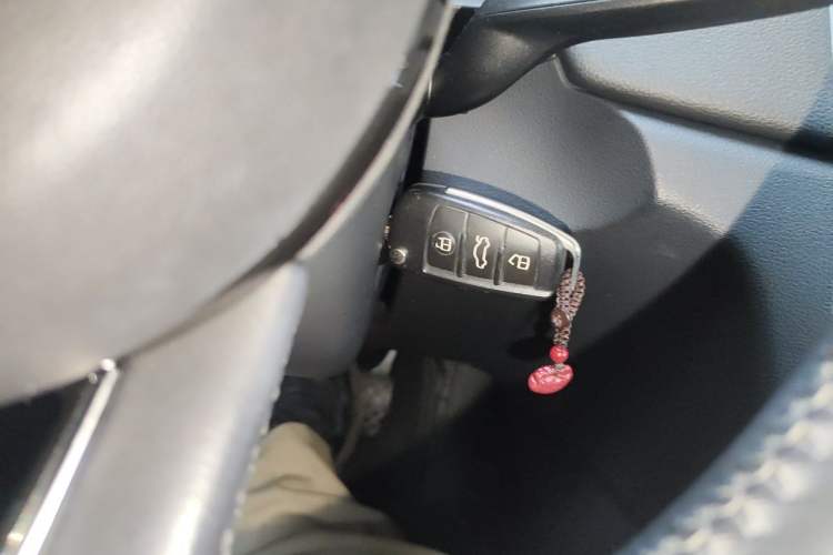 Used Audi Q3 2017 30 TFSI Fashion Model Vehicle Key