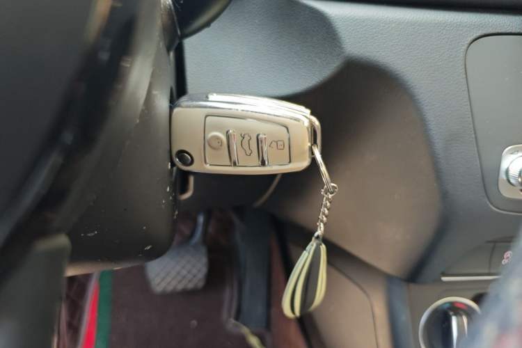 Used Audi Q3 2017 30 TFSI Fashion Model Vehicle Key