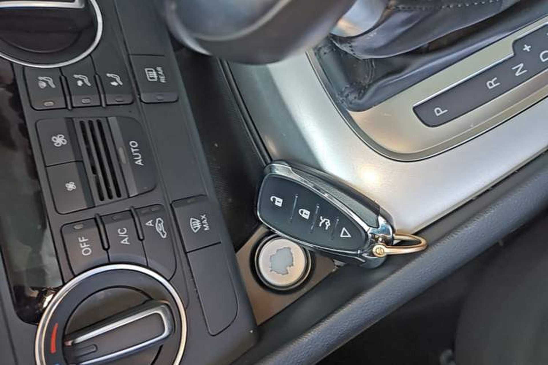Used Audi Q3 2017 35 TFSI Fashion Model Vehicle Key