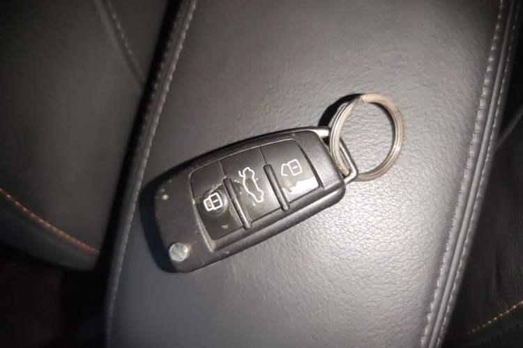 Used Audi Q3 2017 30 TFSI Fashion Model Vehicle Key