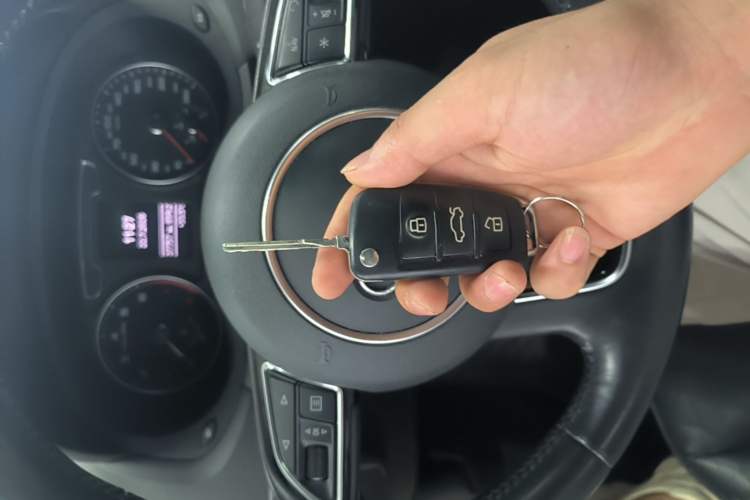 Used Audi Q3 2017 35 TFSI Fashion Model Vehicle Key