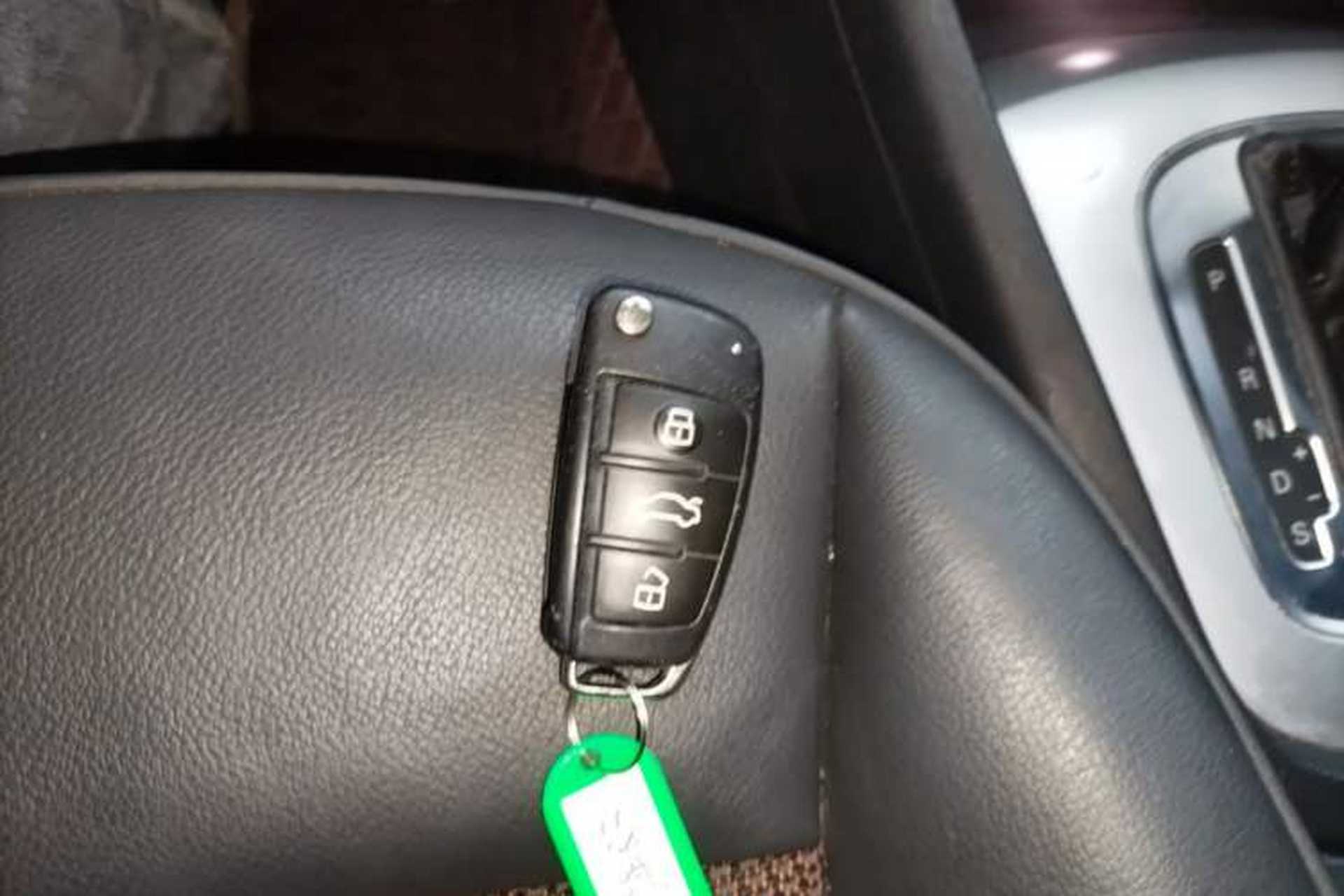 Used Audi Q3 2017 30 TFSI Fashion Model Vehicle Key
