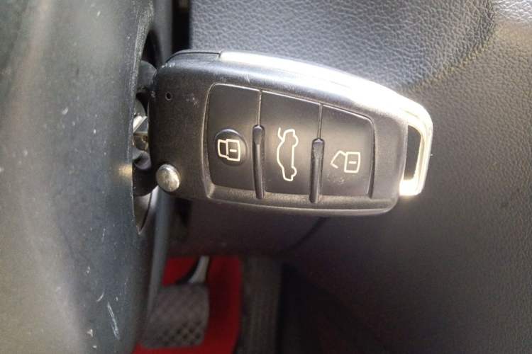 Used Audi Q3 2017 30 TFSI Sport Edition Vehicle Key
