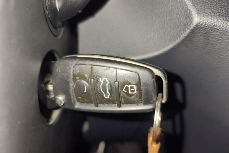 Used Audi Q3 2017 30 TFSI Fashion Model Vehicle Key