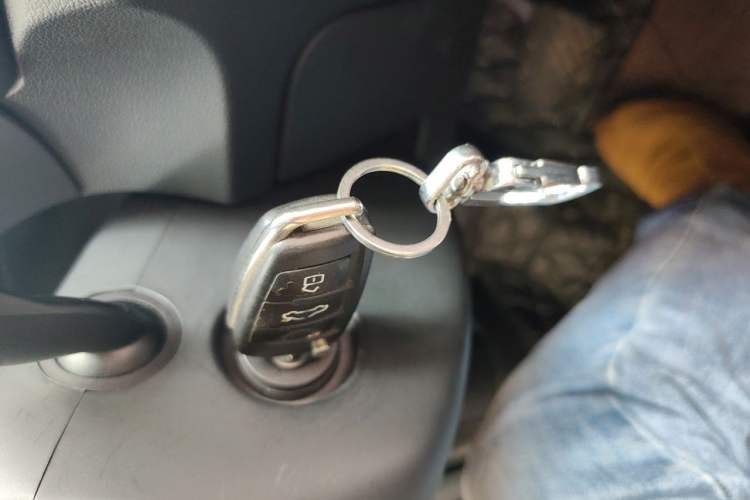 Used Audi Q3 2017 35 TFSI Fashion Model Vehicle Key