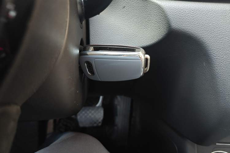 Used Audi Q3 2017 35 TFSI Fashion Model Vehicle Key
