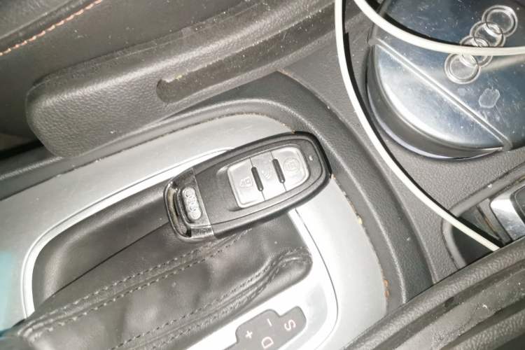 Used Audi Q3 2017 35 TFSI Fashion Model Vehicle Key