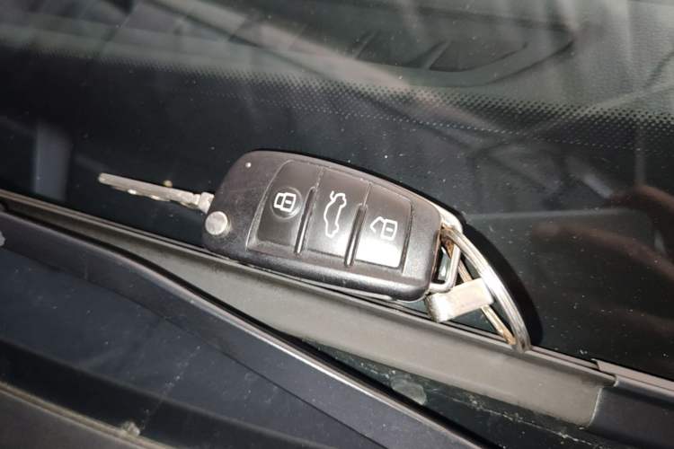 Used Audi Q3 2017 30 TFSI Fashion Model Vehicle Key