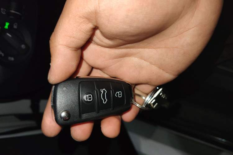 Used Audi Q3 2017 30 TFSI Fashion Model Vehicle Key