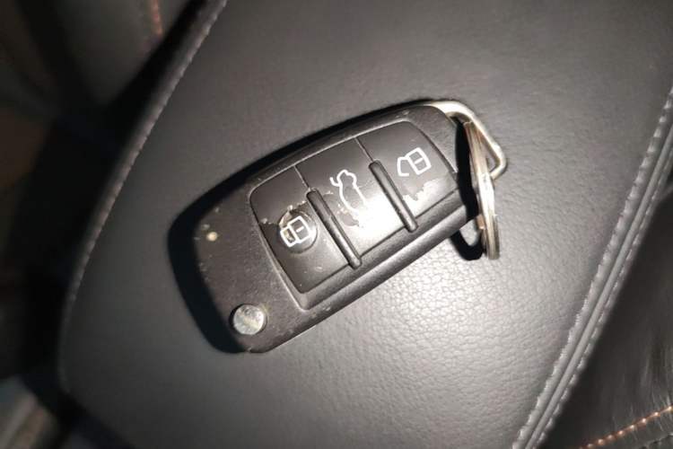 Used Audi Q3 2017 30 TFSI Fashion Model Vehicle Key