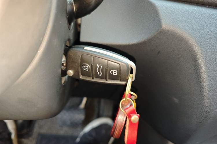 Used Audi Q3 2017 30 TFSI Fashion Model Vehicle Key