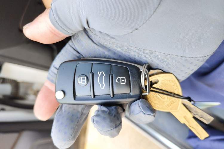 Used Audi Q3 2017 35 TFSI Fashion Model Vehicle Key