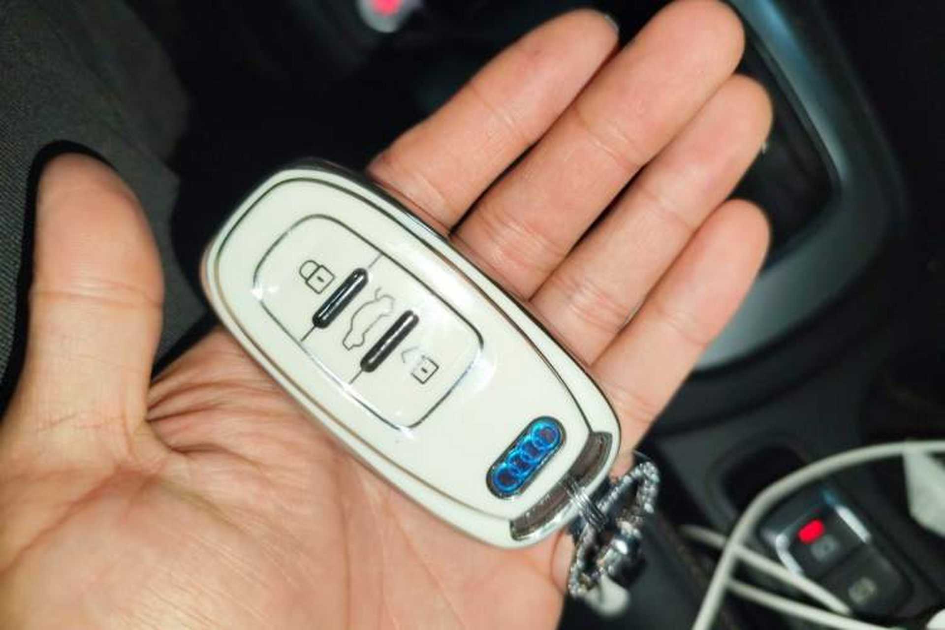 Used Audi Q3 2017 30 TFSI Fashion Model Vehicle Key