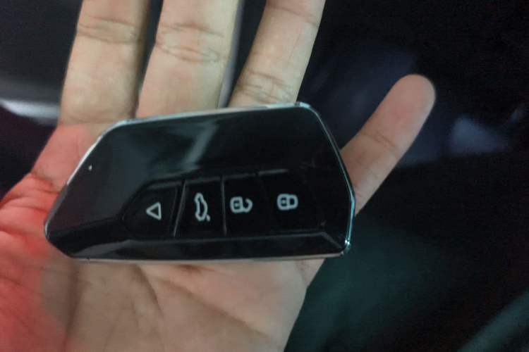 Used Audi Q3 2017 35 TFSI quattro all-wheel drive fashion model Vehicle Key