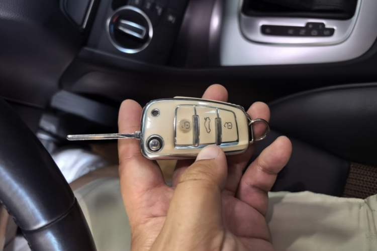 Used Audi Q3 2017 35 TFSI Fashion Model Vehicle Key