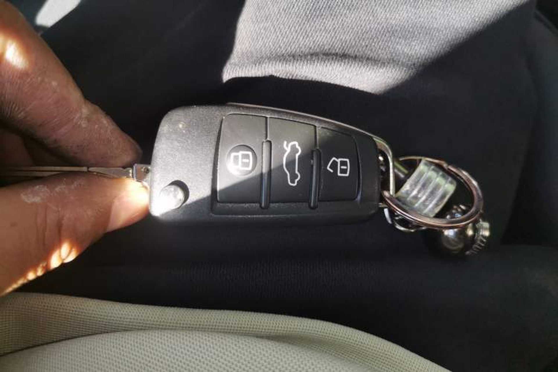 Used Audi Q3 2017 30 TFSI Fashion Model Vehicle Key