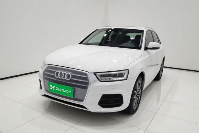 Używany Audi Q3 2017 40 TFSI quattro all-wheel-drive sport model