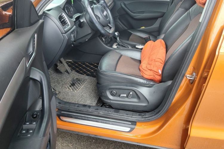 Used Audi Q3 2017 30 TFSI Fashion Model Driver Seat