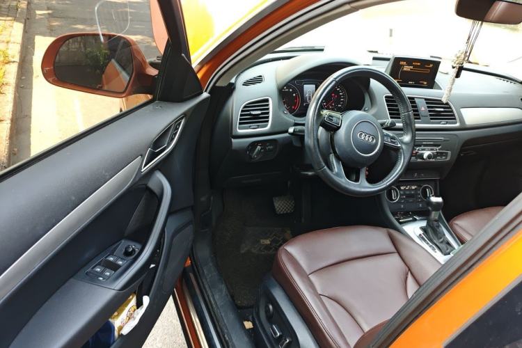 Used Audi Q3 2017 30 TFSI Fashion Model Driver Seat