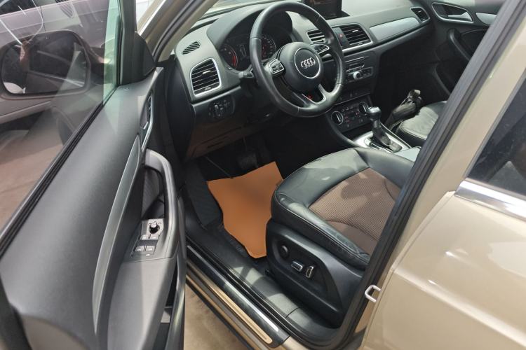 Used Audi Q3 2017 30 TFSI Fashion Model Driver Seat