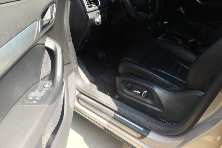 Used Audi Q3 2017 30 TFSI Fashion Model Driver Seat
