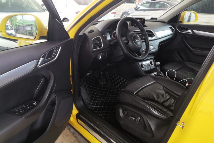 Used Audi Q3 2017 30 TFSI Fashion Model Driver Seat