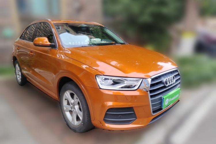Used Audi Q3 2017 30 TFSI Fashion Model Front Right 45 Deg