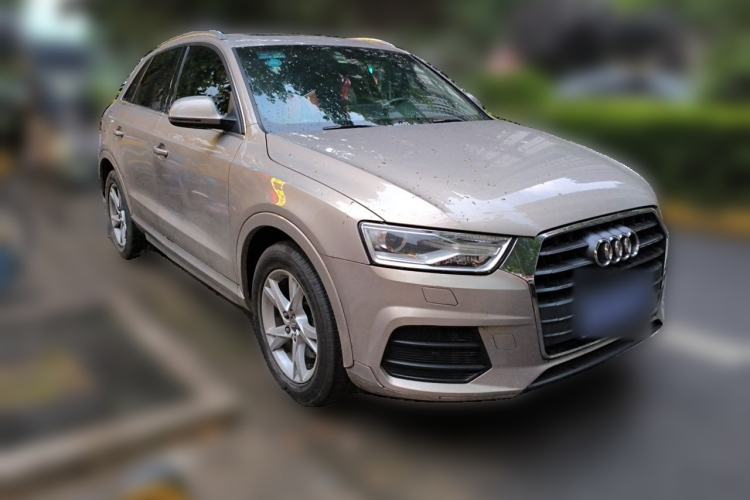 Used Audi Q3 2017 35 TFSI Fashion Model Front Right 45 Deg