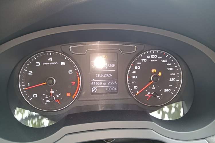 Used Audi Q3 2017 35 TFSI Fashion Model Instrument Cluster