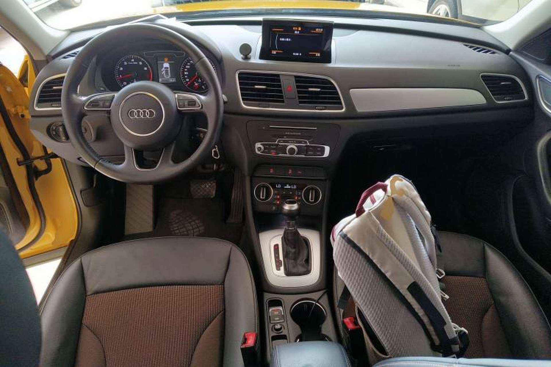 Used Audi Q3 2017 30 TFSI Fashion Model Interior 2