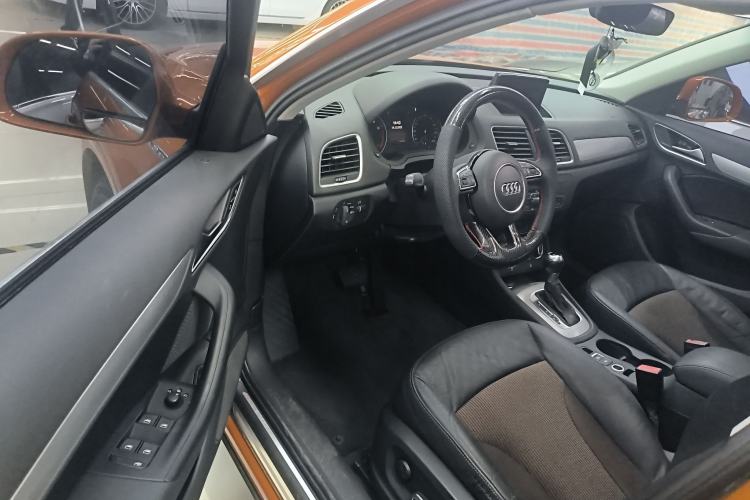 Used Audi Q3 2017 35 TFSI Fashion Model Interior 3