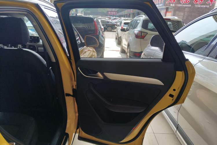 Used Audi Q3 2017 30 TFSI Fashion Model Interior 6