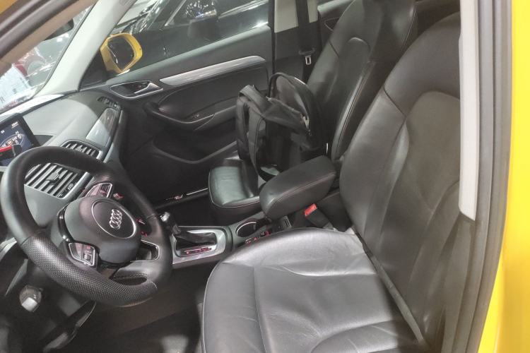 Used Audi Q3 2017 30 TFSI Fashion Model Left Front Seat