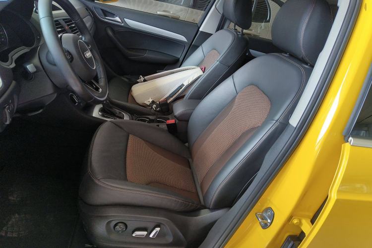 Used Audi Q3 2017 30 TFSI Fashion Model Left Front Seat