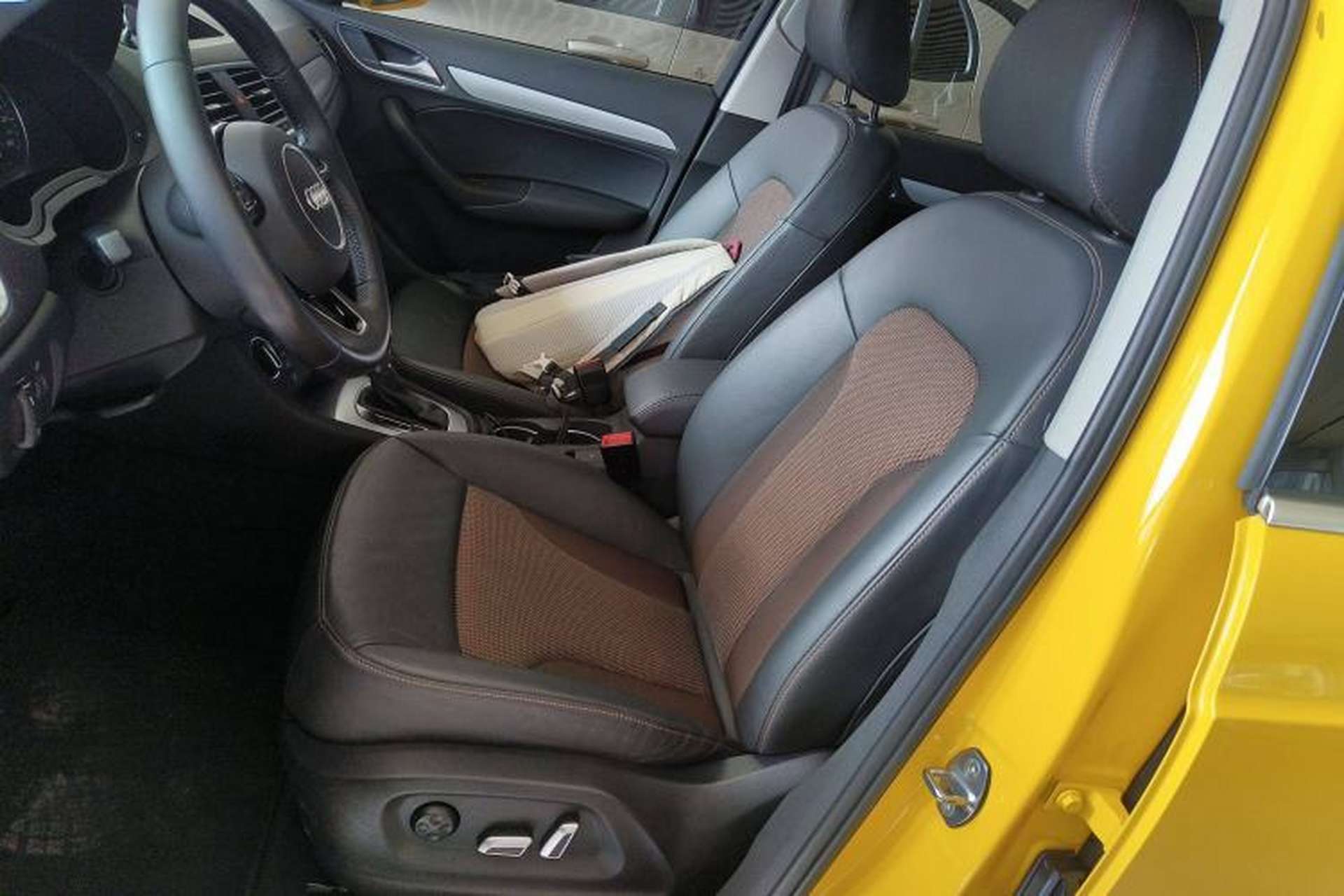 Used Audi Q3 2017 30 TFSI Fashion Model Left Front Seat