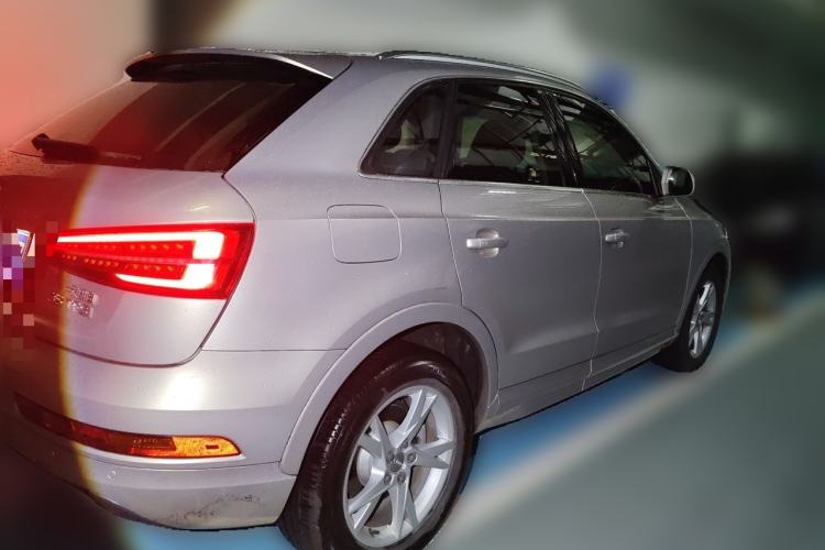 Used Audi Q3 2017 35 TFSI Fashion Model Rear Right 45 Deg
