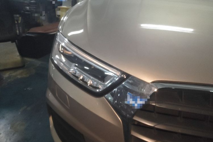 Used Audi Q3 2017 35 TFSI Fashion Model Right Front Headlight