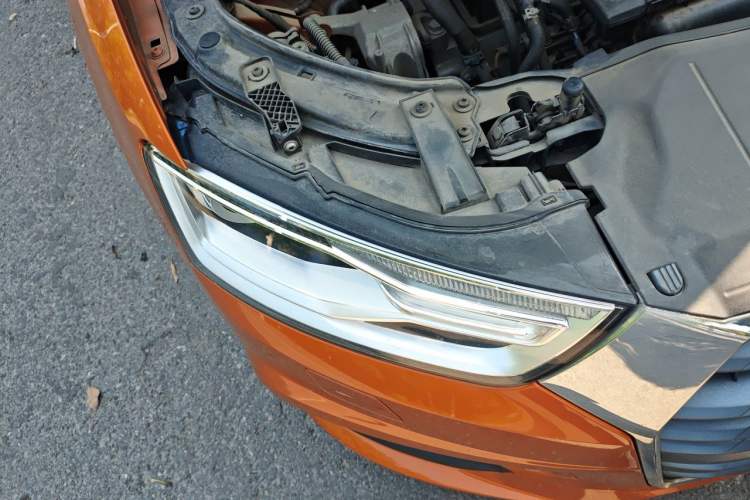 Used Audi Q3 2017 30 TFSI Fashion Model Right Front Headlight