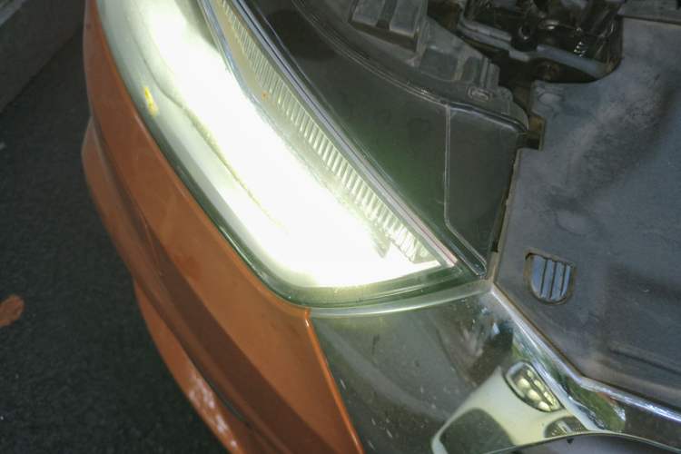 Used Audi Q3 2017 35 TFSI Fashion Model Right Front Headlight