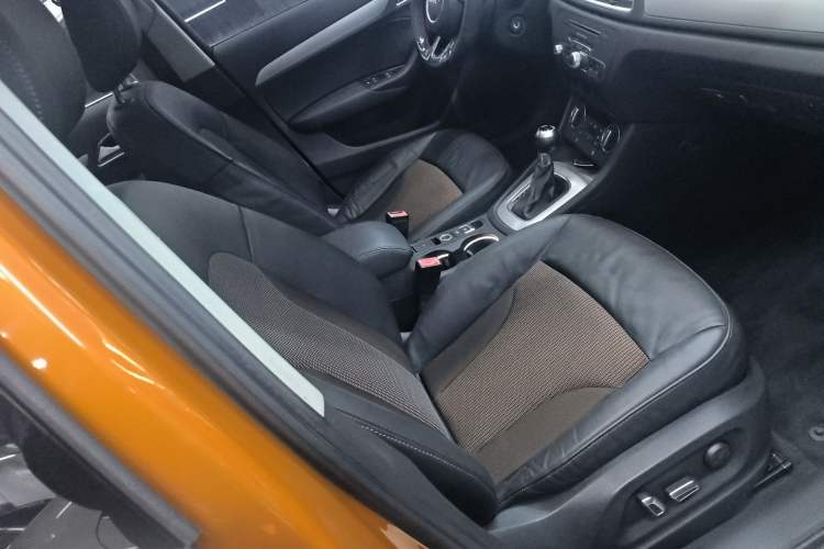 Used Audi Q3 2017 35 TFSI Fashion Model Right Front Seat