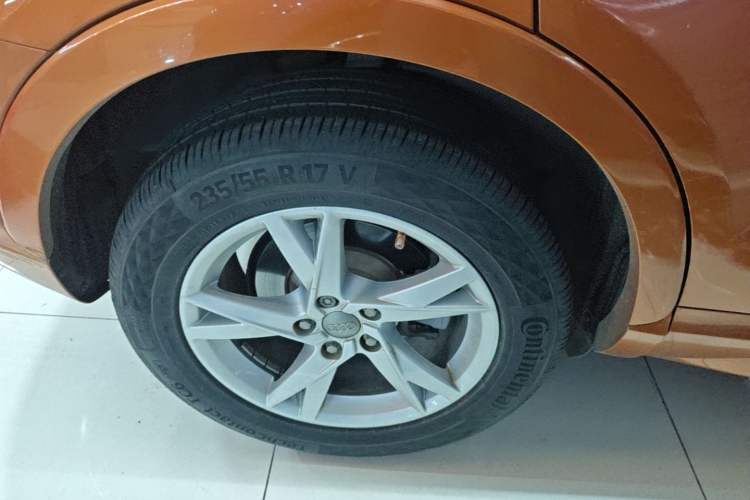 Used Audi Q3 2017 30 TFSI Fashion Model Right Rear Wheel Hub