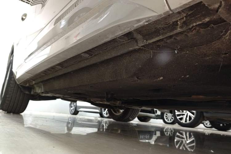 Used Audi Q3 2017 35 TFSI Fashion Model Right Side Sill