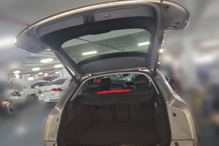 Used Audi Q3 2017 35 TFSI Fashion Model Trunk