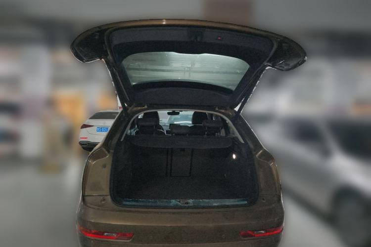Used Audi Q3 2017 30 TFSI Fashion Model Trunk