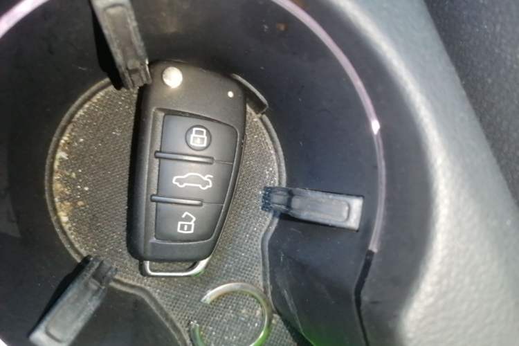 Used Audi Q3 2017 30 TFSI Fashion Model Vehicle Key