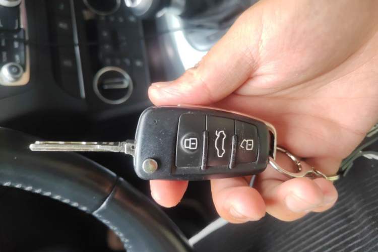 Used Audi Q3 2017 30 TFSI Fashion Model Vehicle Key