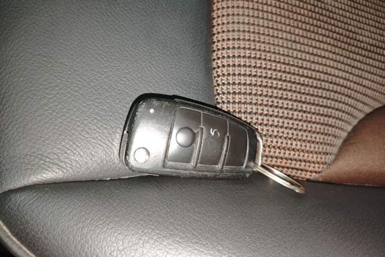 Used Audi Q3 2017 35 TFSI Fashion Model Vehicle Key
