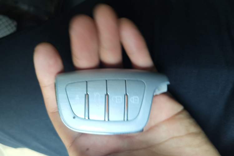 Used Audi Q3 2017 30 TFSI Fashion Model Vehicle Key