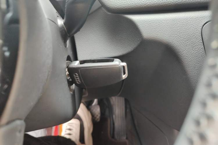Used Audi Q3 2017 30 TFSI Fashion Model Vehicle Key