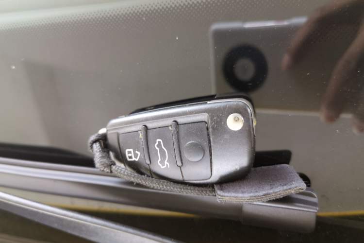 Used Audi Q3 2017 30 TFSI Fashion Model Vehicle Key